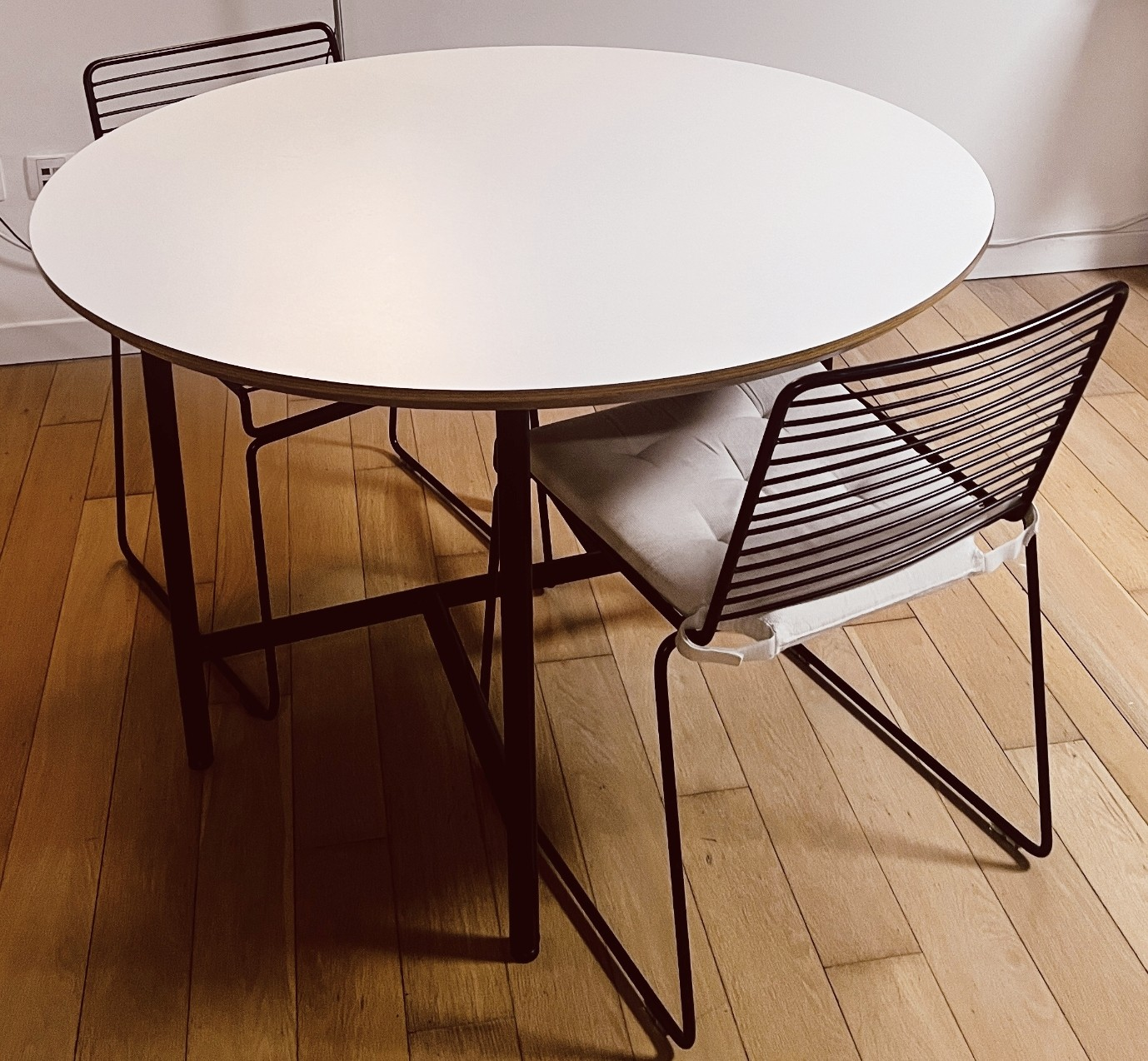 [Selling] 4 Seats and Chairs